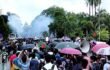 যমুনা অভিমুখে প্রকৌশলের শিক্ষার্থীরা, সাউন্ড গ্রেনেড-টিয়ারশেল নিক্ষেপ