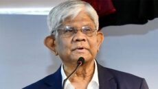 ব্যাংক একীভূত হলেও গ্রাহকের ভোগান্তি হবে না: অর্থ উপদেষ্টা